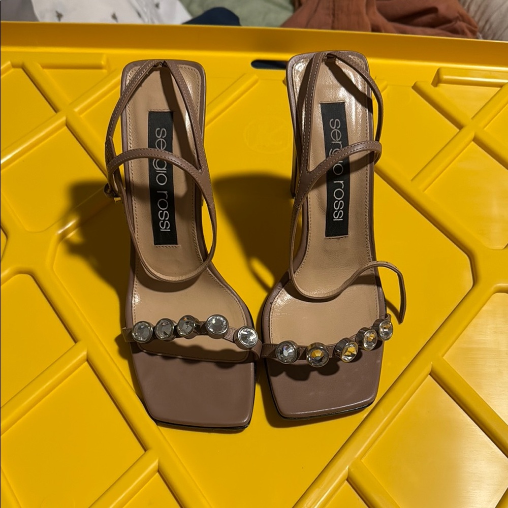 Sergio Rossi Women's Tan Strappy Heels